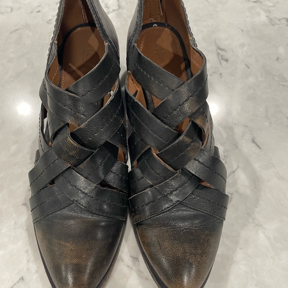 Frye Woven Black and Brown Women's Shoes size 7
